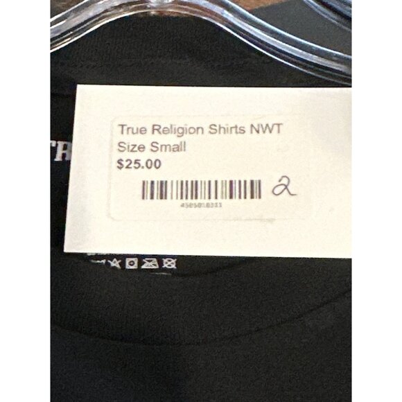 True Religion Graphic Black Tee Small 100% Cotton NWT Jet Black Style 700028 - Picture 5 of 5